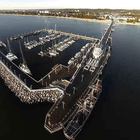 - Przy Plazy Z Sauna