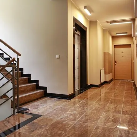 - Przy Plazy Z Sauna Σόποτ